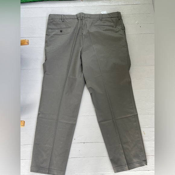 Chaps Super 100 Khakis - Picture 4 of 6